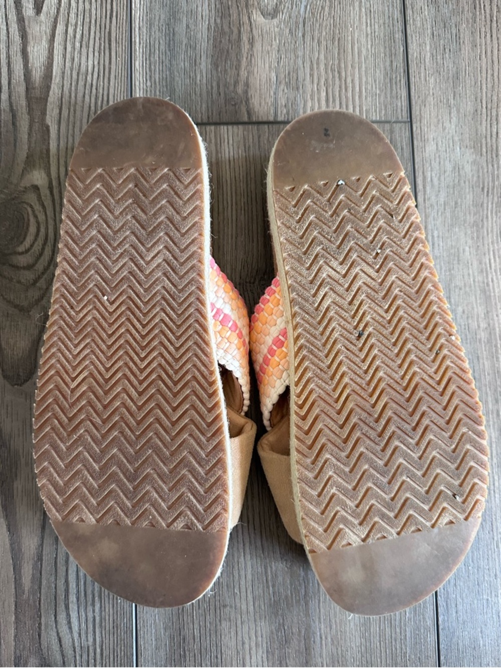 TOMS Woven Slide Sandals Women’s 9 Tan Pink Striped Comfort Slip On EUC - Picture 10 of 11